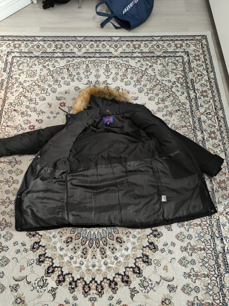 Продается подростковая зимняя куртка