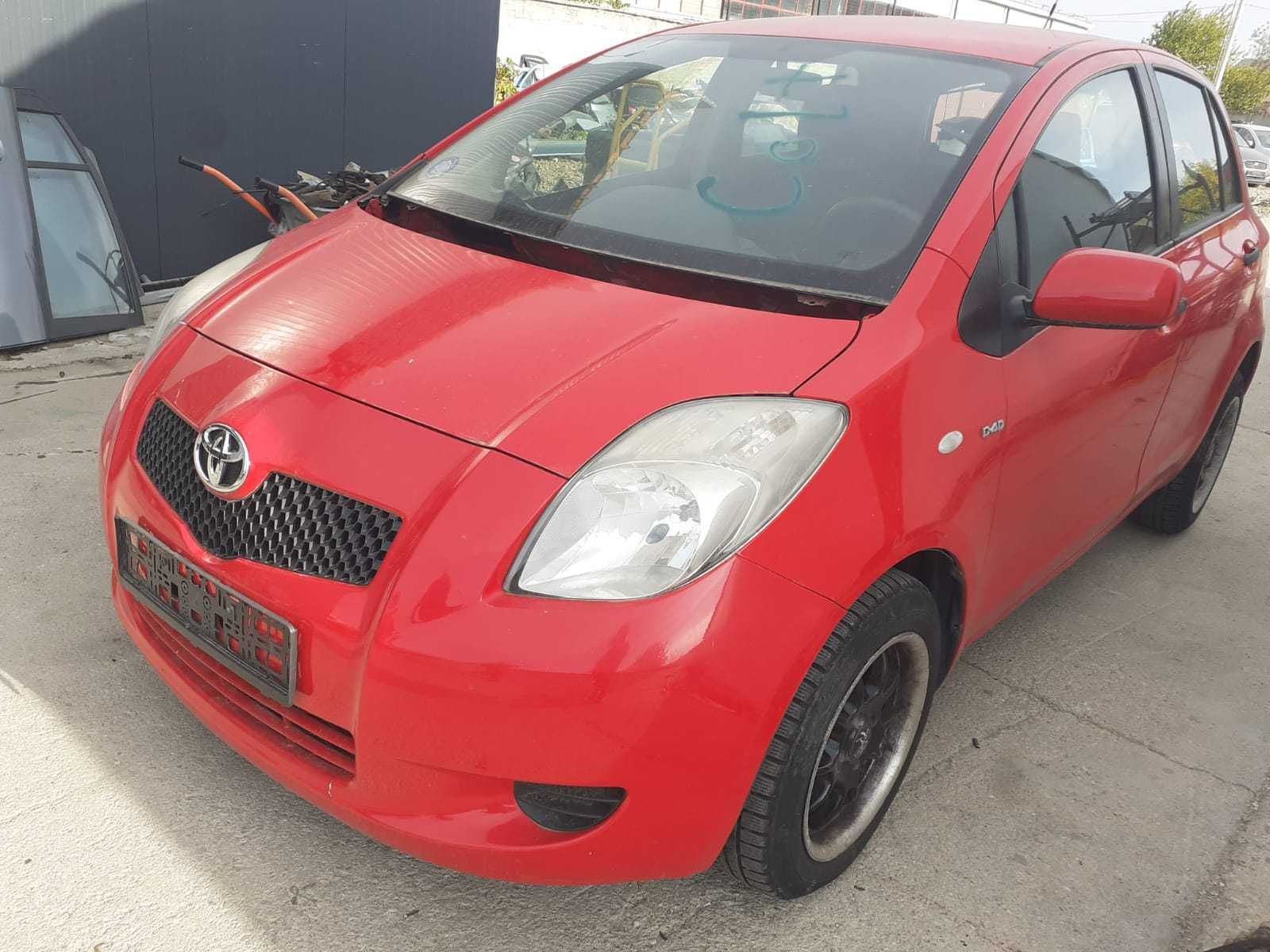 Fata completa Toyota Yaris