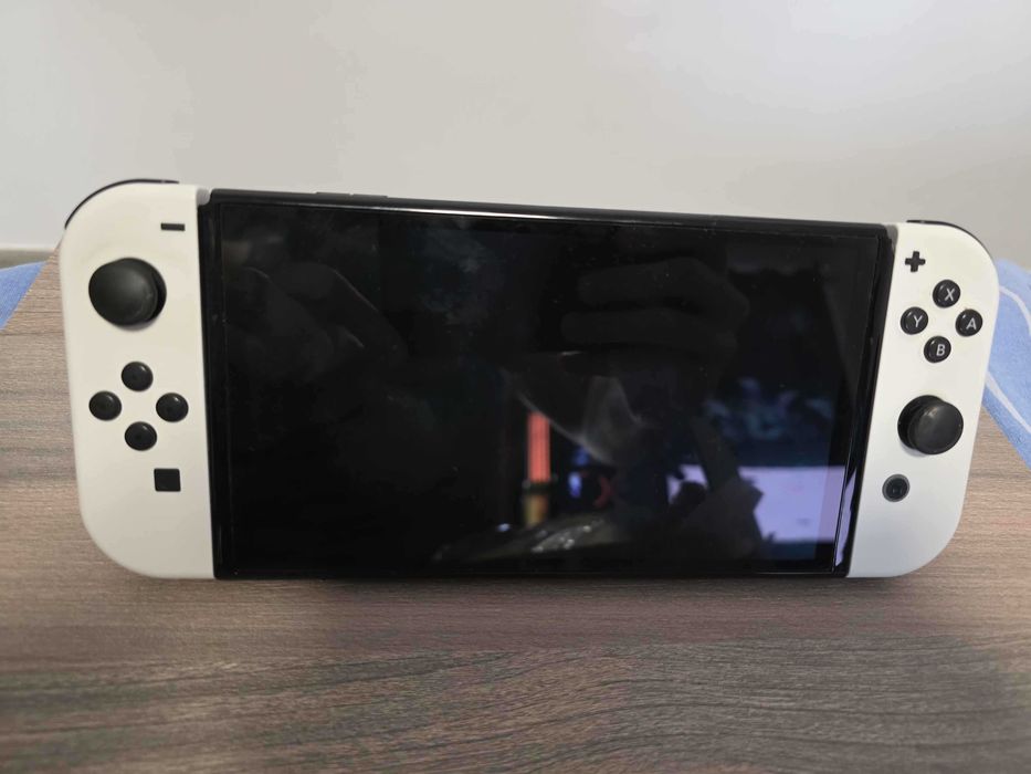 Switch OLED Alb + Accesorii fara cutie originala
