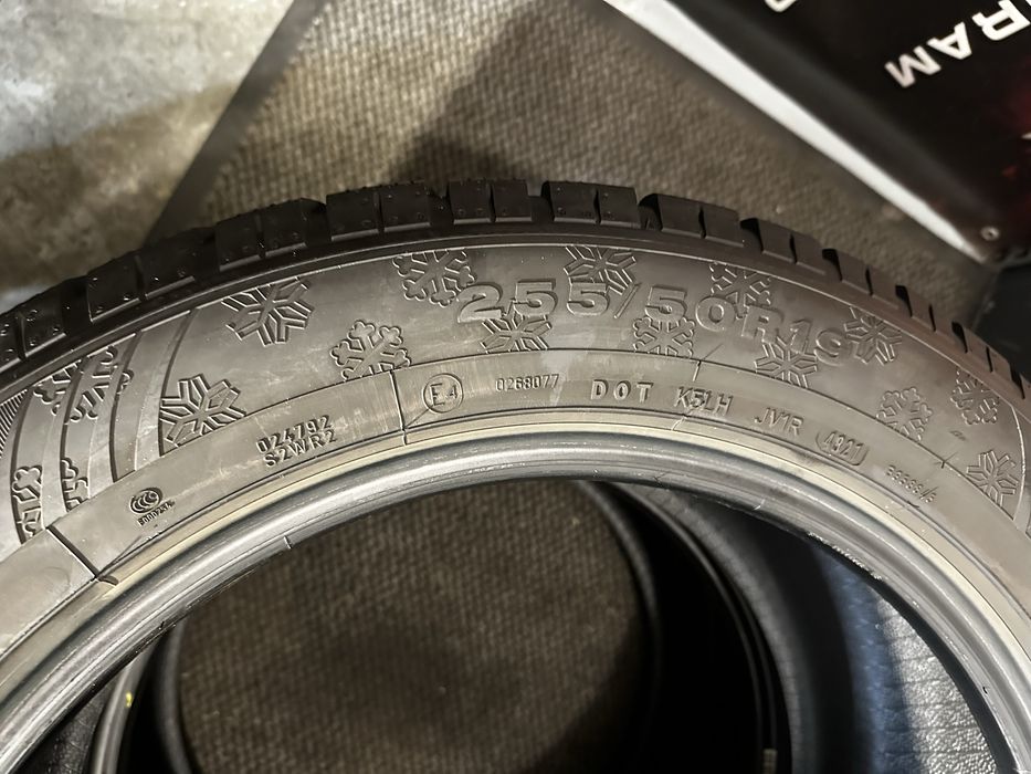 255/50 R19 103V XL - Dunlop SP Winter Sport 4D M+S Oferta