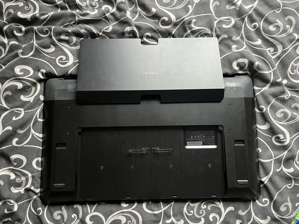 Wacom Cintiq Pro 24 (Pen Only)