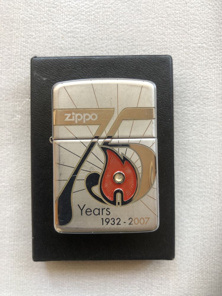 Зажигалка Zippo Limited