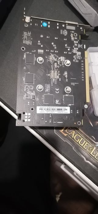 Видеокарта AMD radeon rx 550 se