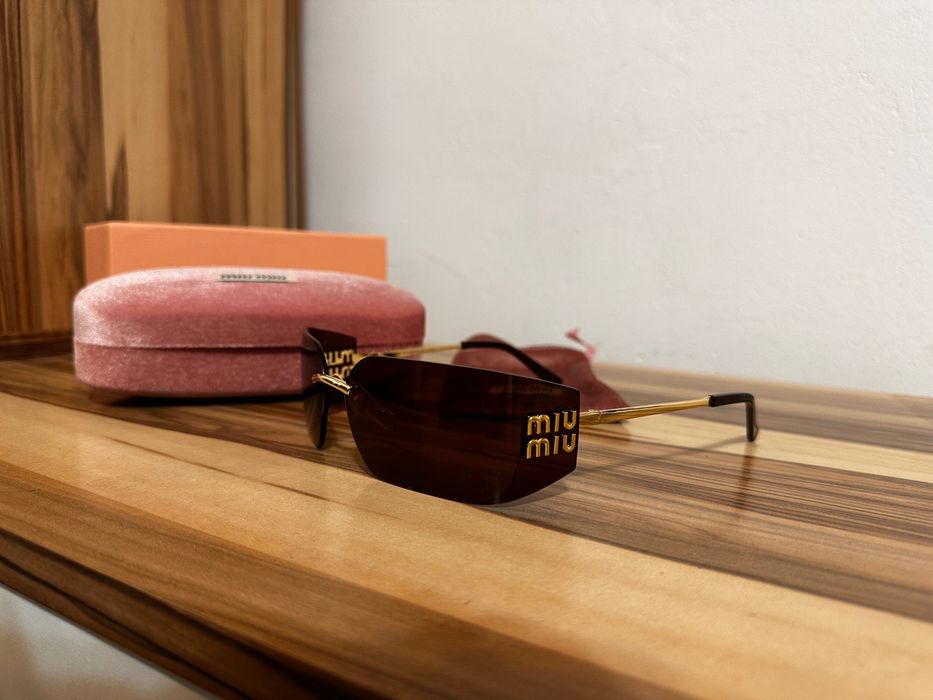 Ochelari de soare Miu Miu MU A51S 2025