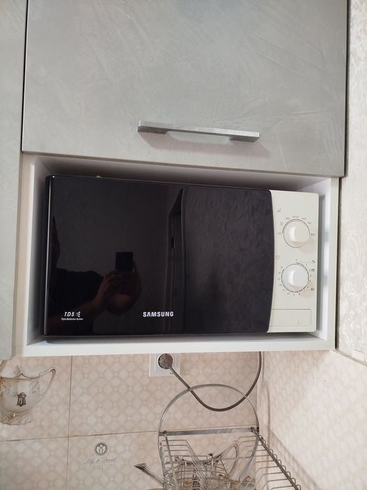 Ijaraga kvartira beriladi sagdiyana 2 xona 3 etaj