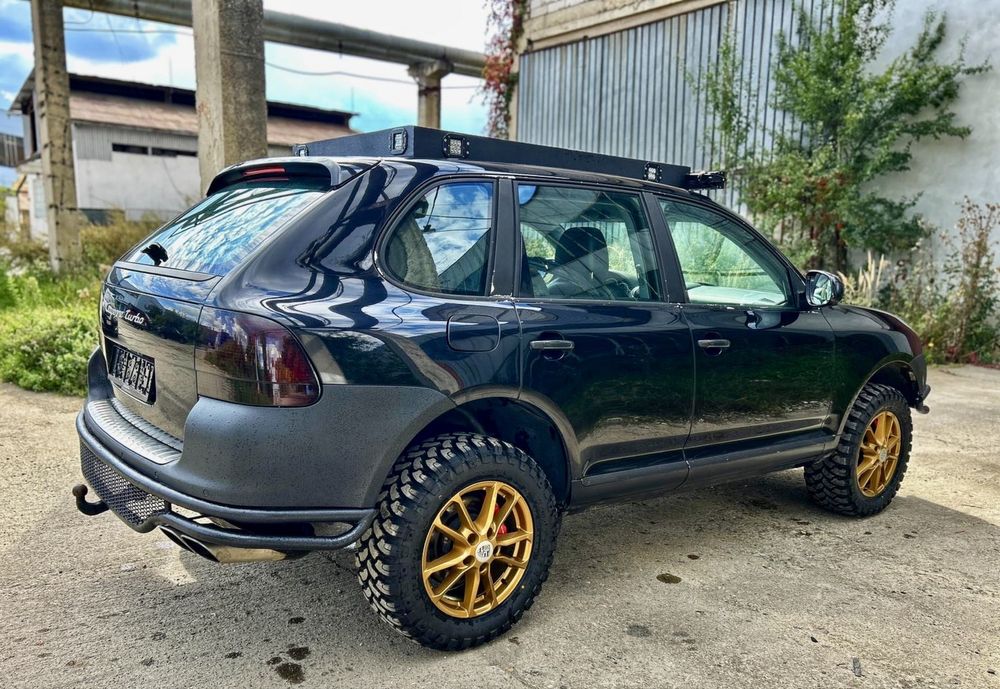 Vand Porsche Cayenne Turbo Off-Road !