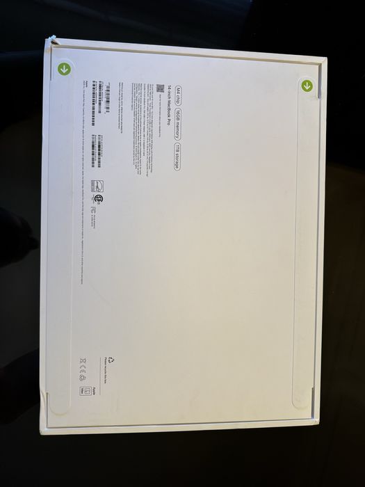 Apple MacBook Pro 14” 16GB 1TB Space Black