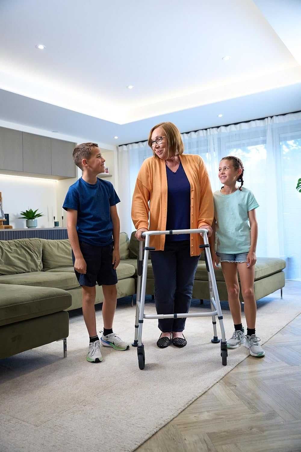 NRS Healthcare Walk Safe® - проходилка с удвоена стабилност при завой