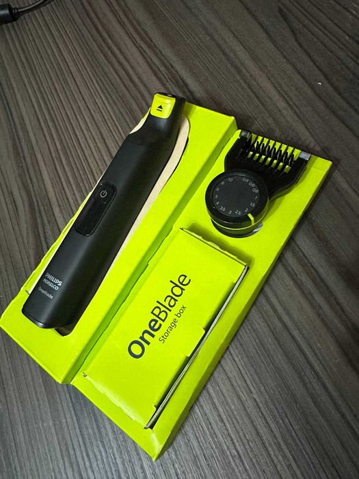 Philips OneBlade 360 электронная бритва