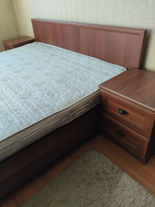 Спальный гарнитур