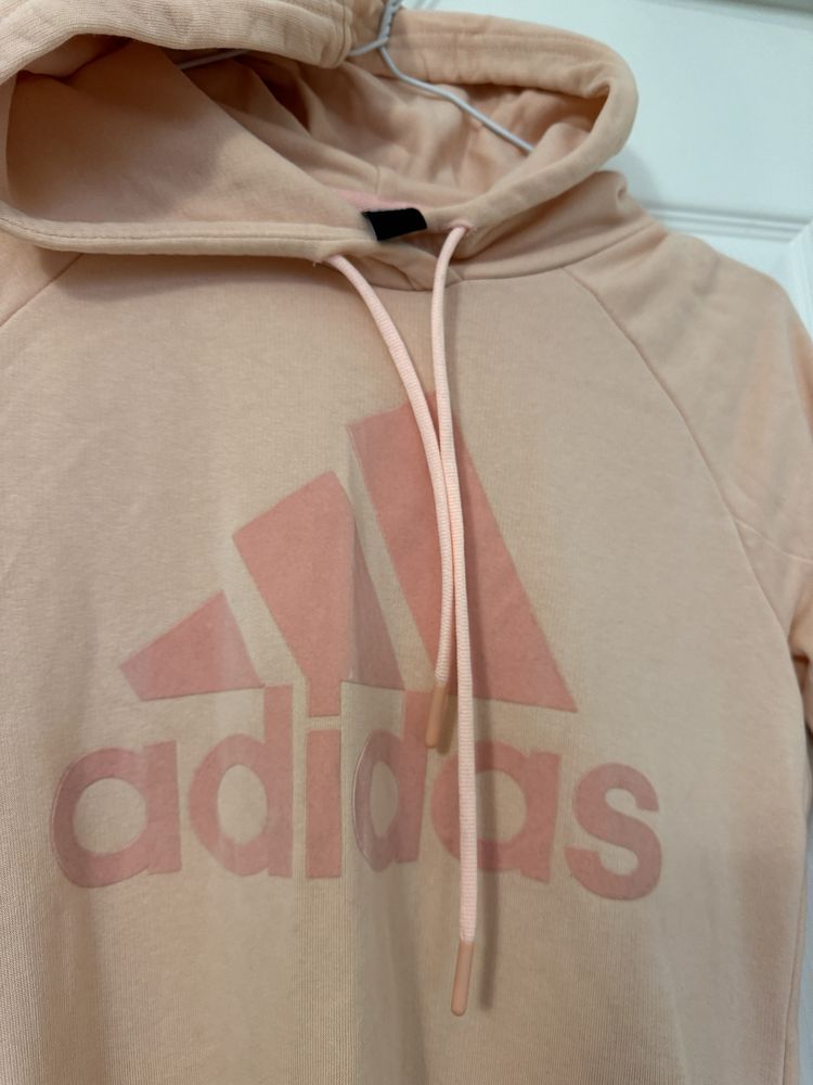 Adidas най-различни блузи/горнища (S/M рр)