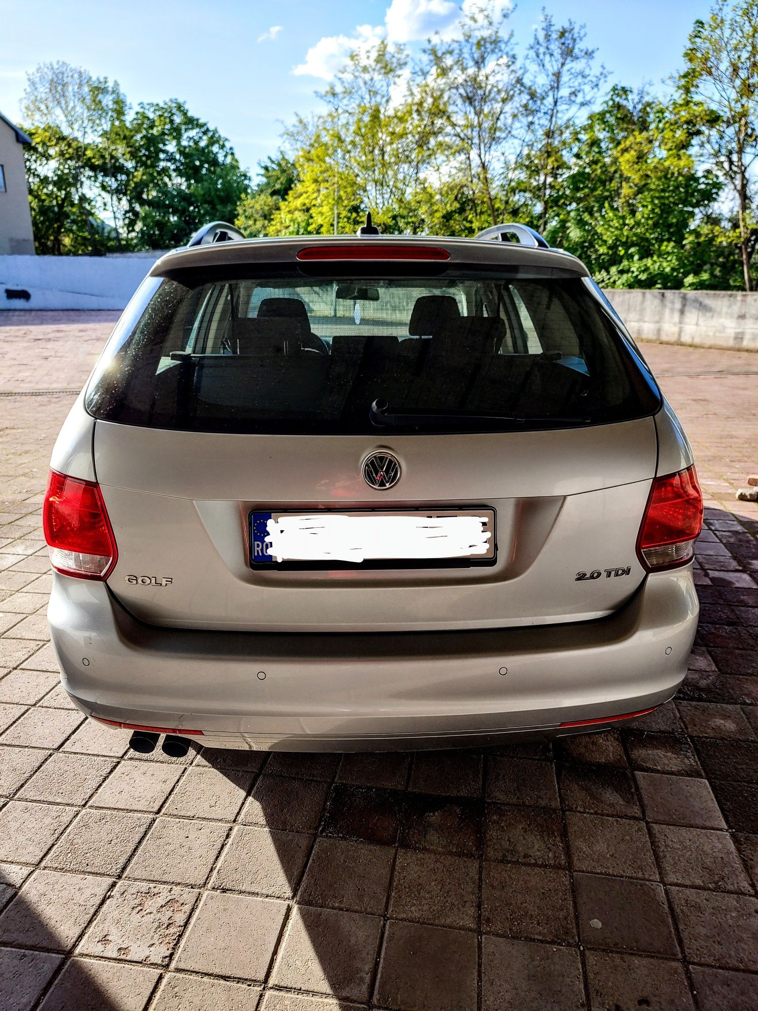 VW Golf VI 2.0 TDI 140 CP