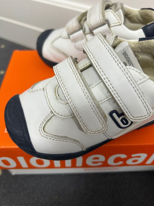 Sneakers Biomecanics piele 23