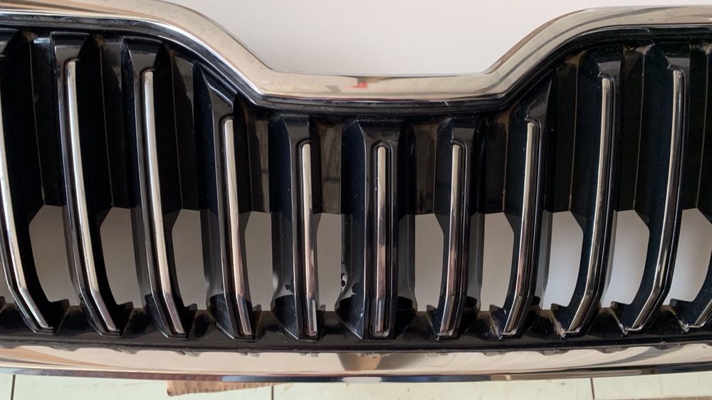 Решетка за Skoda Superb