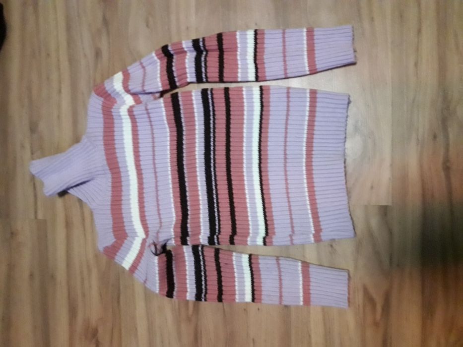 Pulouver cu guler damă