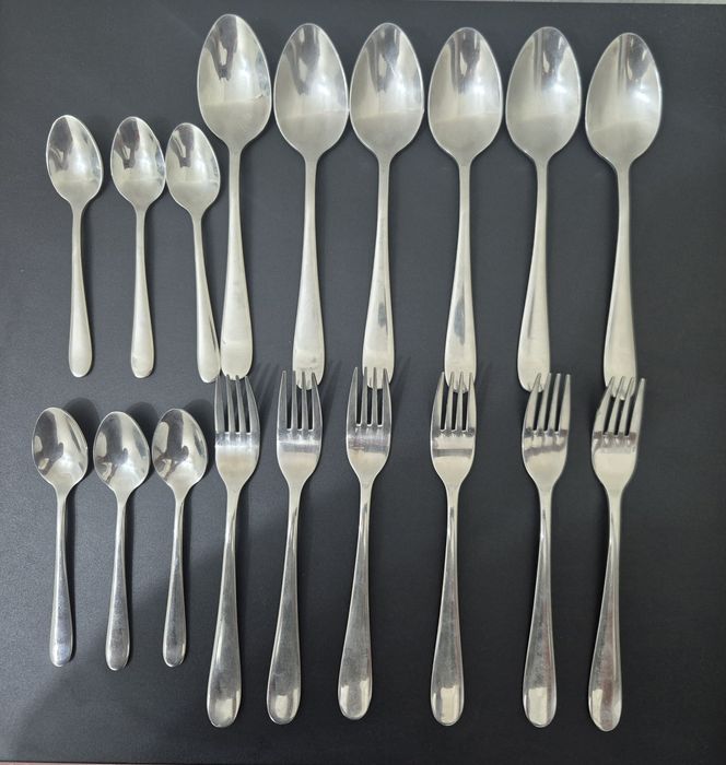 Столовые приборы Англия
