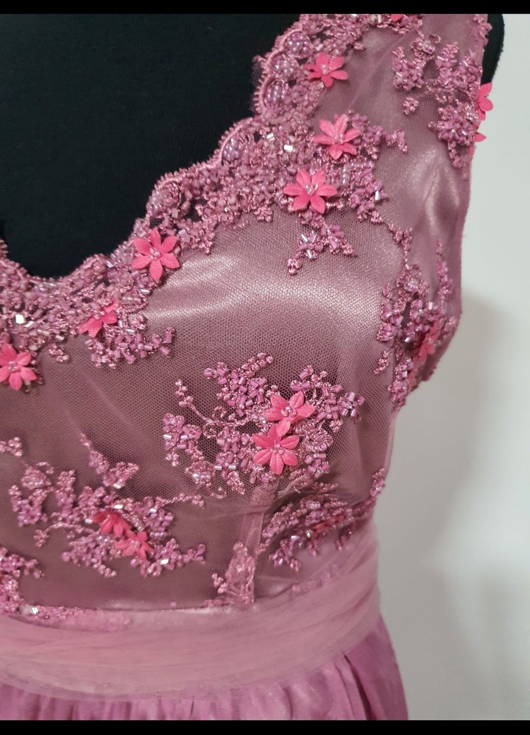 Rochie lunga din voal matase naturala si corset dantela;