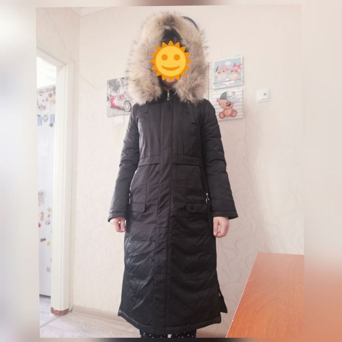 Продам парку женскую новую