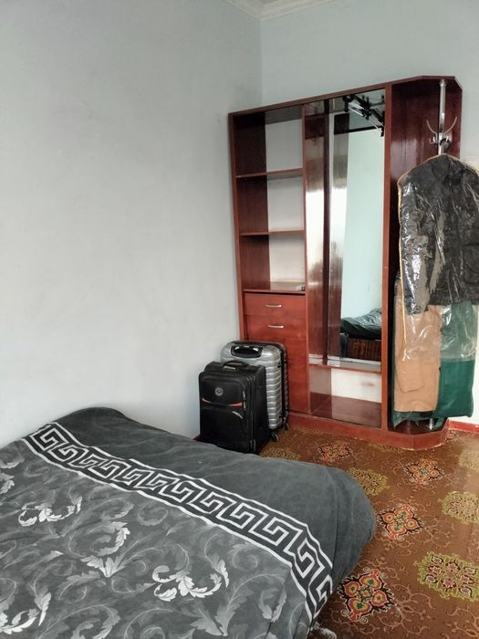 Сдаётся одна комната для одной девушки.Рисовый базар