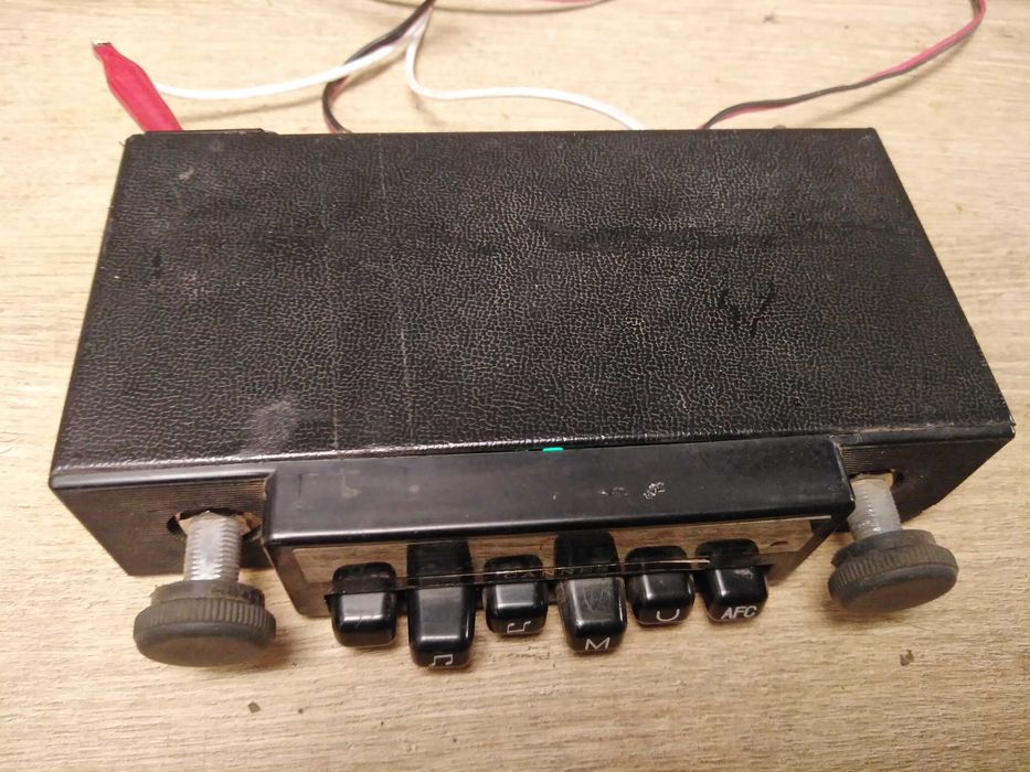 Радио Cannes с УКВ