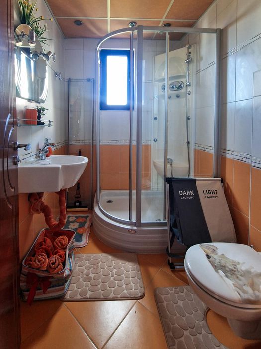 Дава се под наем Тристаен апартамент в София, Зона Б-18 - 110 кв.м за 750 € - Снимка #7