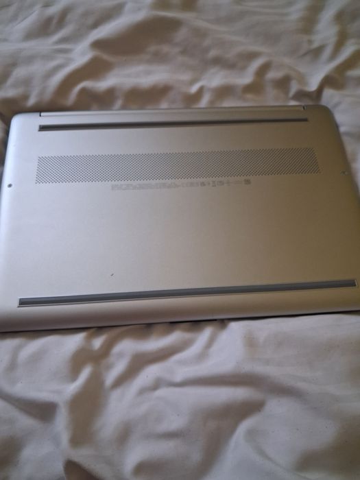 Vand laptop perfect funcțional