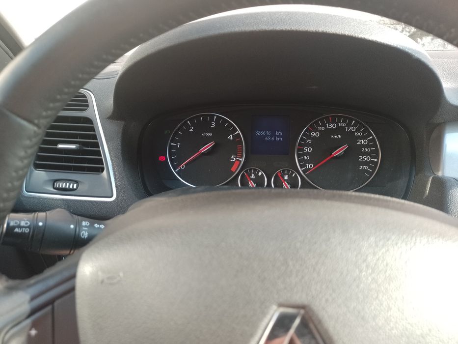 Renault Laguna an de fabricație 2012