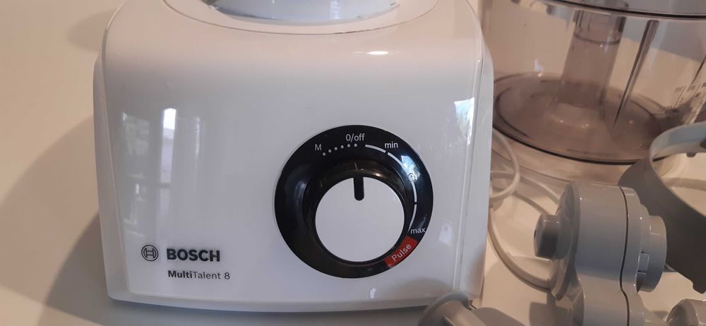 Robot bucatarie BOSCH Multitalent 8