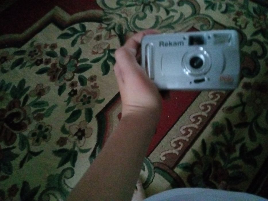 Продам фотоаппарат срочно