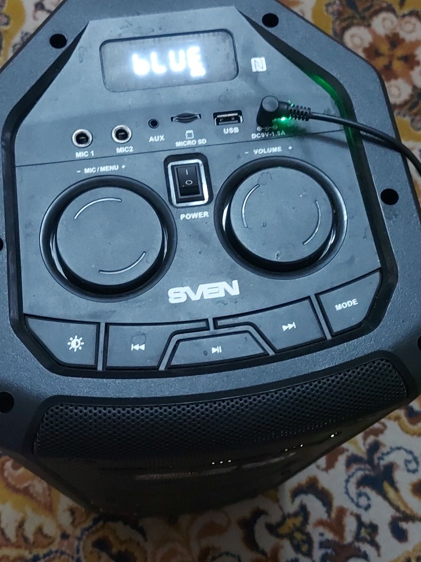 Продам портативную колонку PS 710
