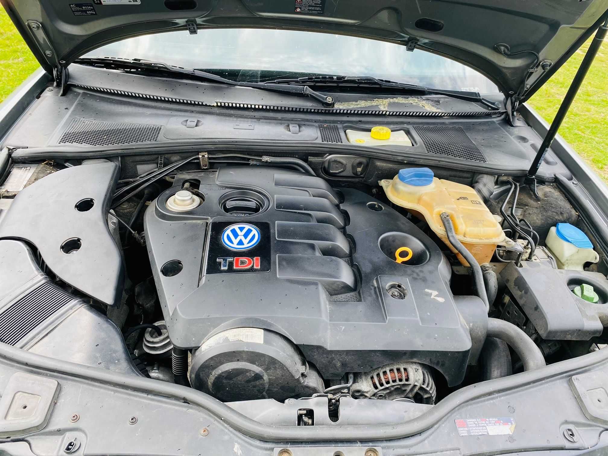 Vând Passat 1.9 TDI 131hp AWX