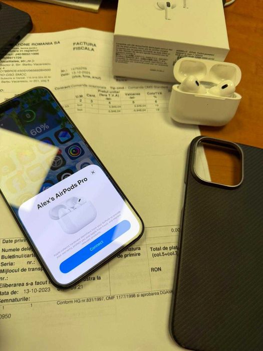 iPhone 15 PRO MAX Black Titanium Ca NOU + Air Pods Pro2 + 2 HuseKevlar