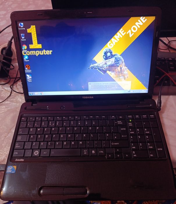 Ноутбук Toshiba сотилади