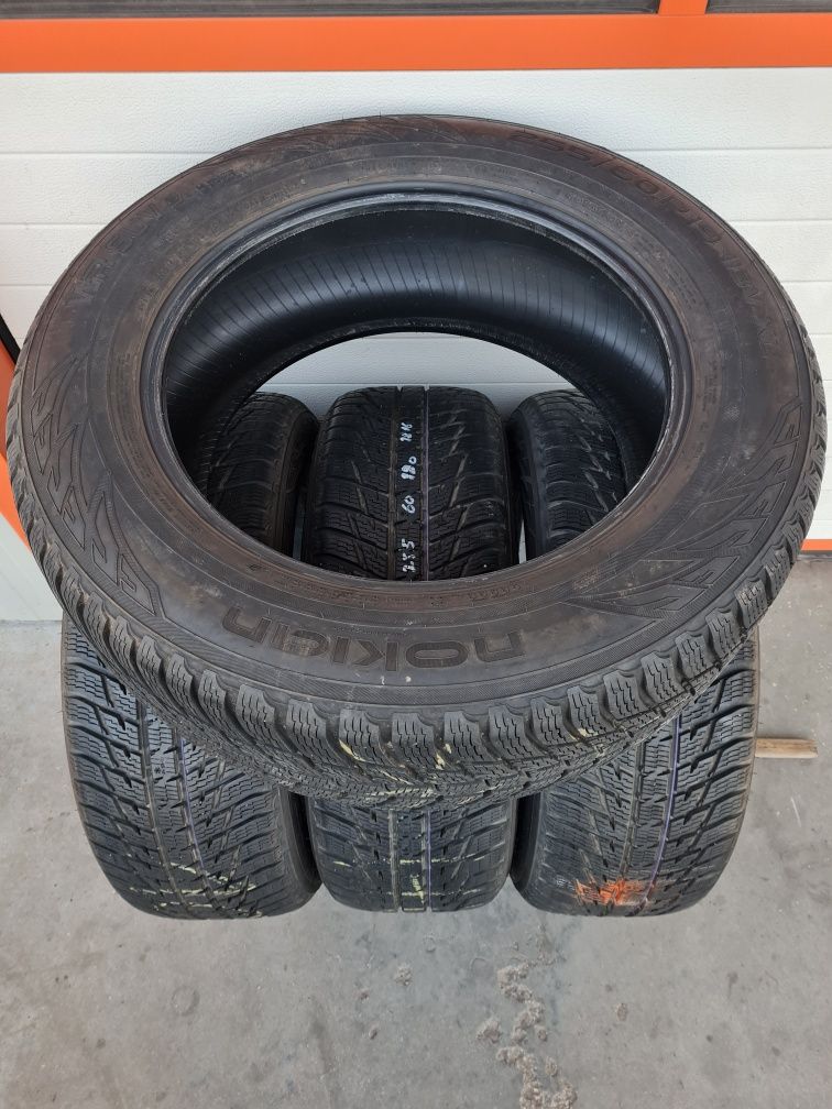 Зимни гуми за Джип 4 броя NIKIAN WrSuv3 255 60 R19 дот 3816
