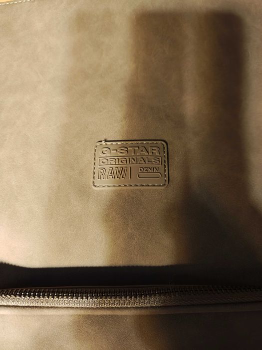 Раница на GSTAR чисто нова