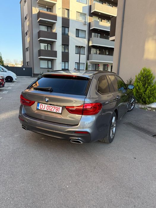 BMW Seria 5•M Pachet•2.0 190 CP•Panoramic•Camere 360•Full Led•HUD