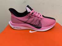 Нови дамски маратонки Nike Zoom Pegasus 35 turbo размер 37.5