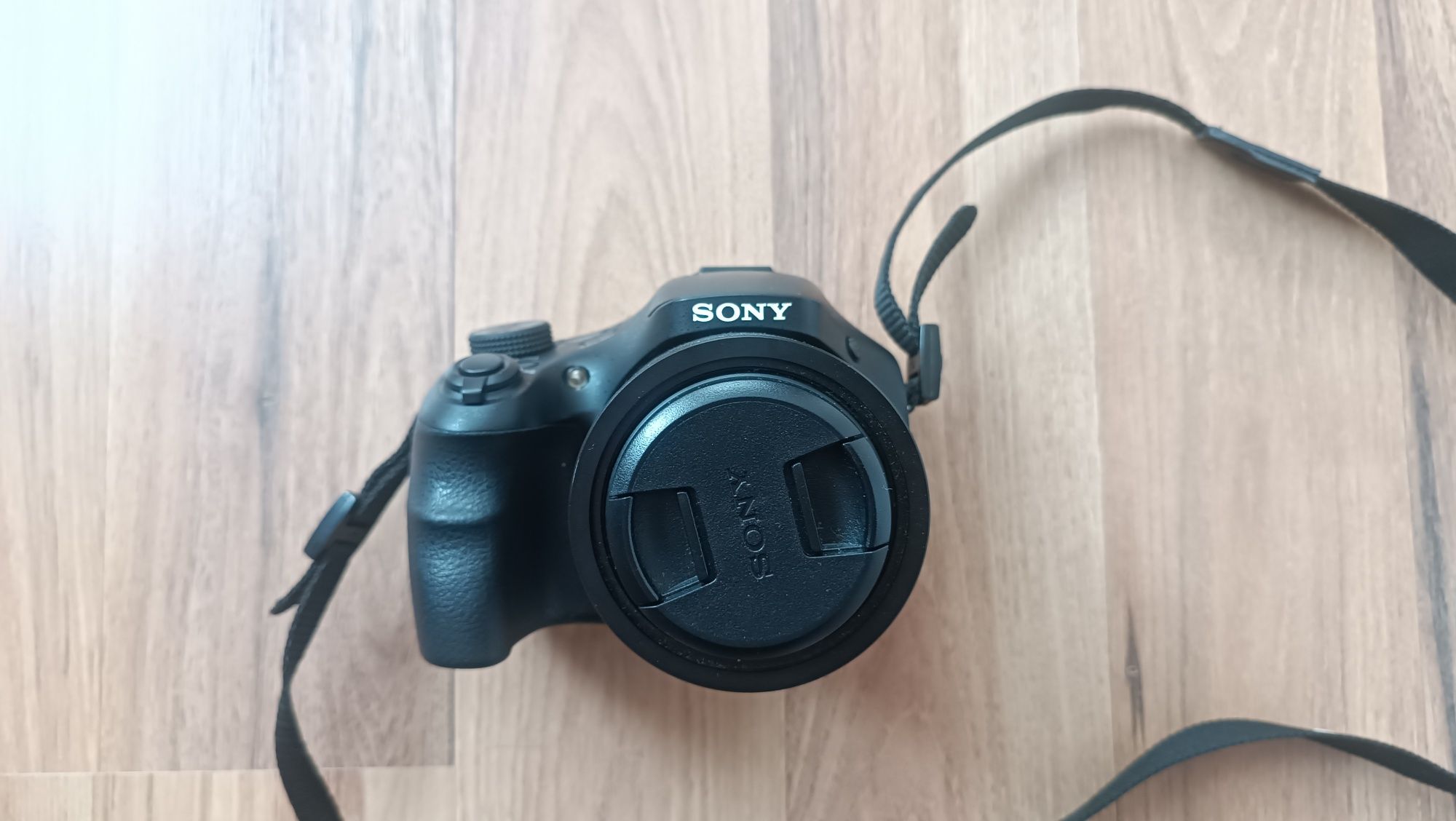 Фотоапарат Sony -