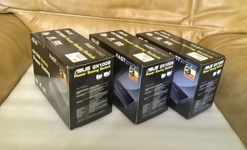 Switch Asus GX-1008 / SMC EZ6508TX - 8 porturi - 10/100 Mbs