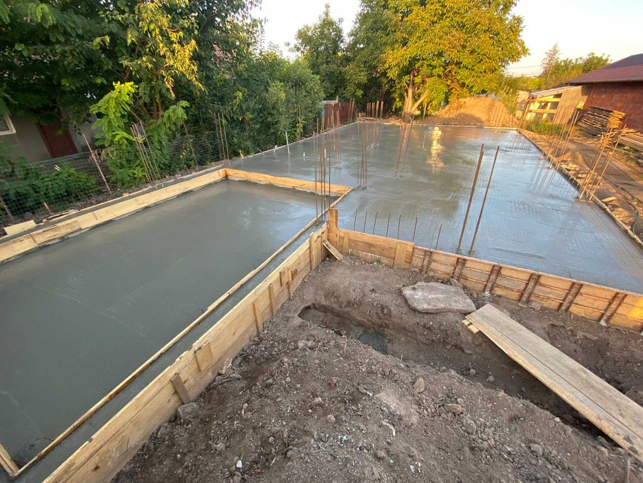 Firma de constructii {Constructii civile}