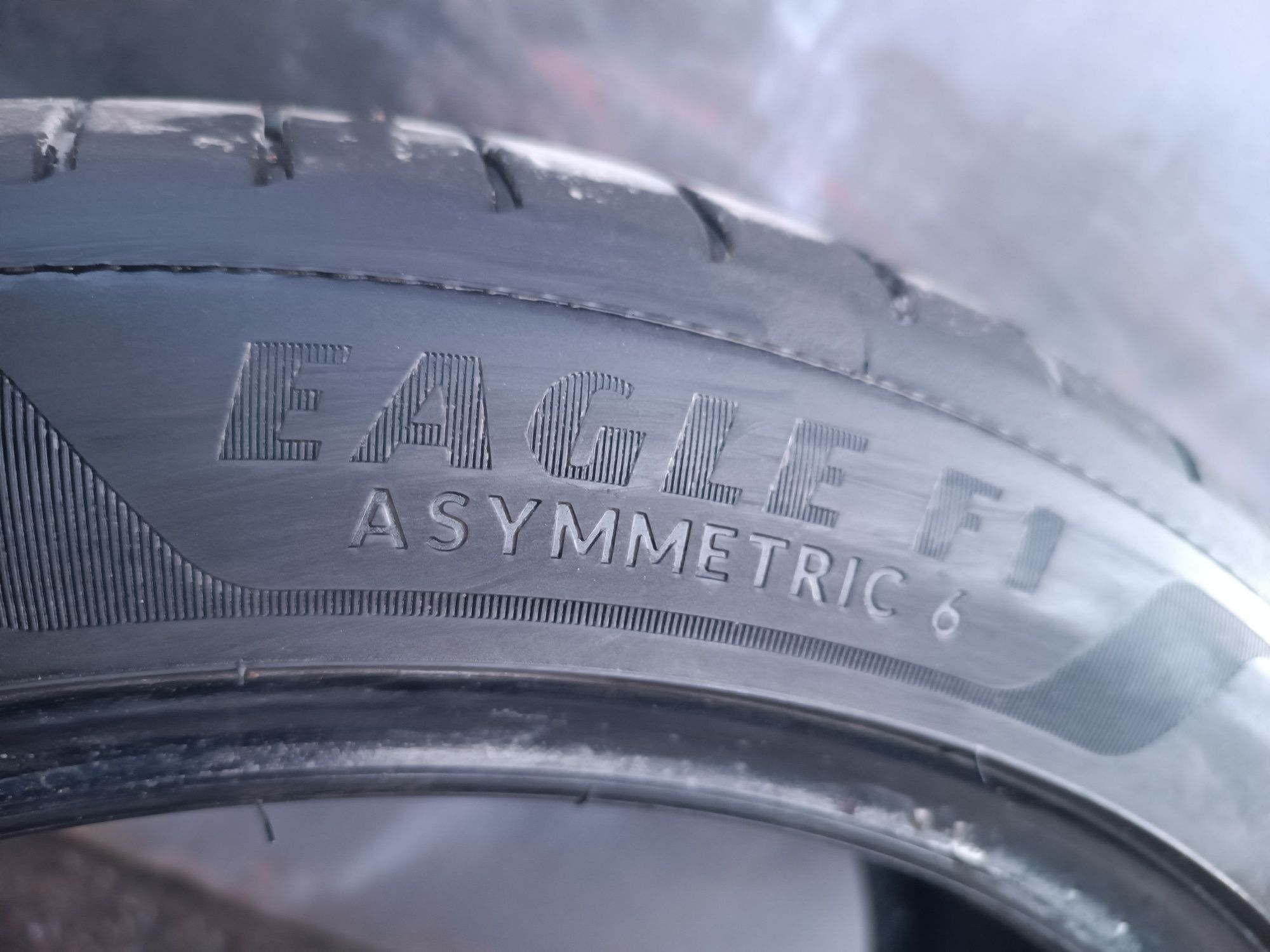 225/45/17 Goodyear Дот 0424