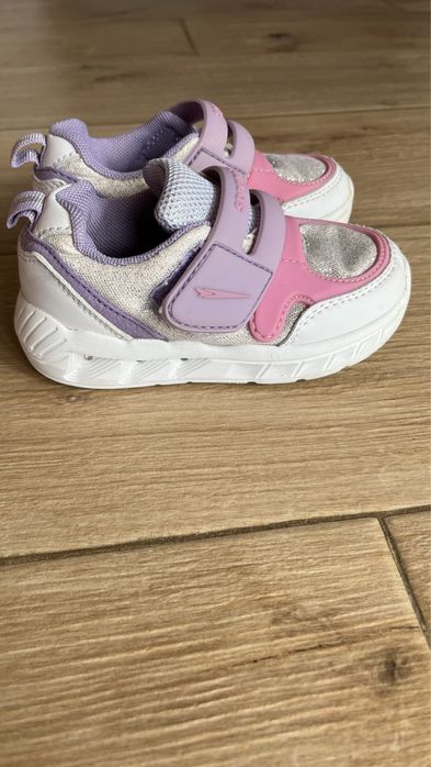 обувки за момиче