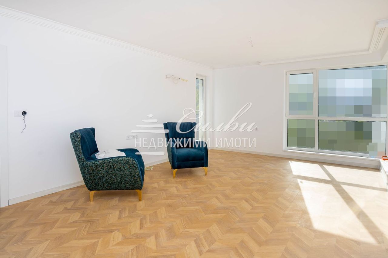 Продава се Двустаен апартамент в Шумен, Боян Българанов 1 - 68 кв.м за 1456 €/кв.м - Снимка #2