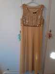 Vand rochie de seara