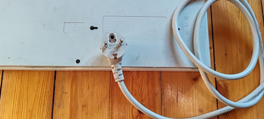Разклонител  " Belkin"