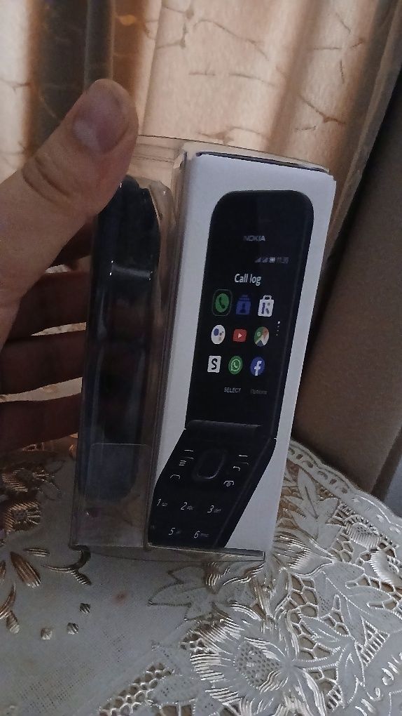 Nokia telefoni sotiladi srochni