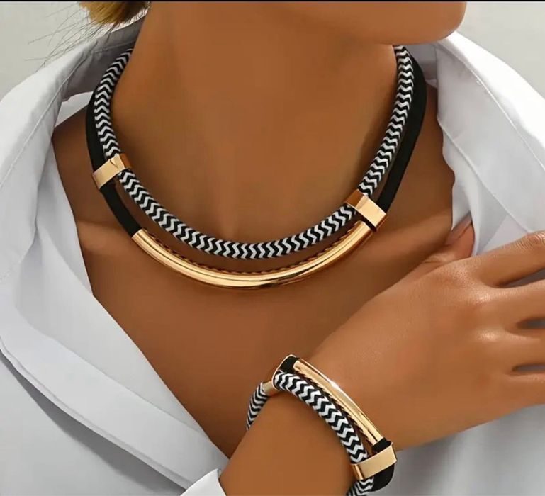 Set colier cu bratara