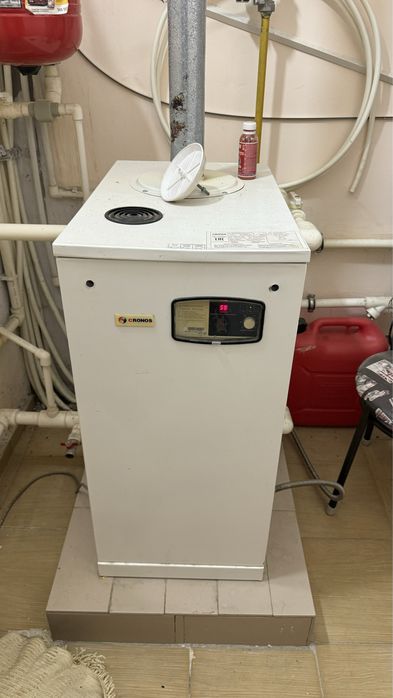 Котел газовый отопительный