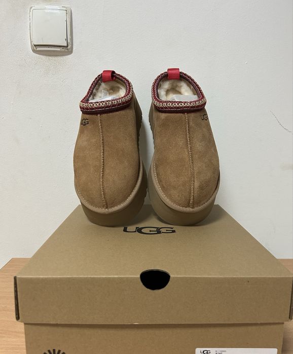 Vand ugg tazz femei