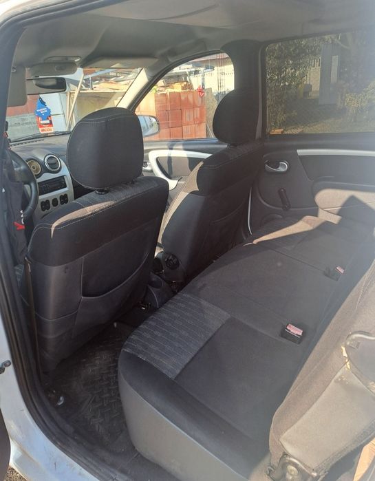 Vând Dacia LOGAN MCV